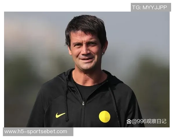 拉诺基亚坚定支持齐沃执教并强调国米需合理轮换阵容 拉诺基亚坚定支持齐沃执教并强调国米需合理轮换阵容